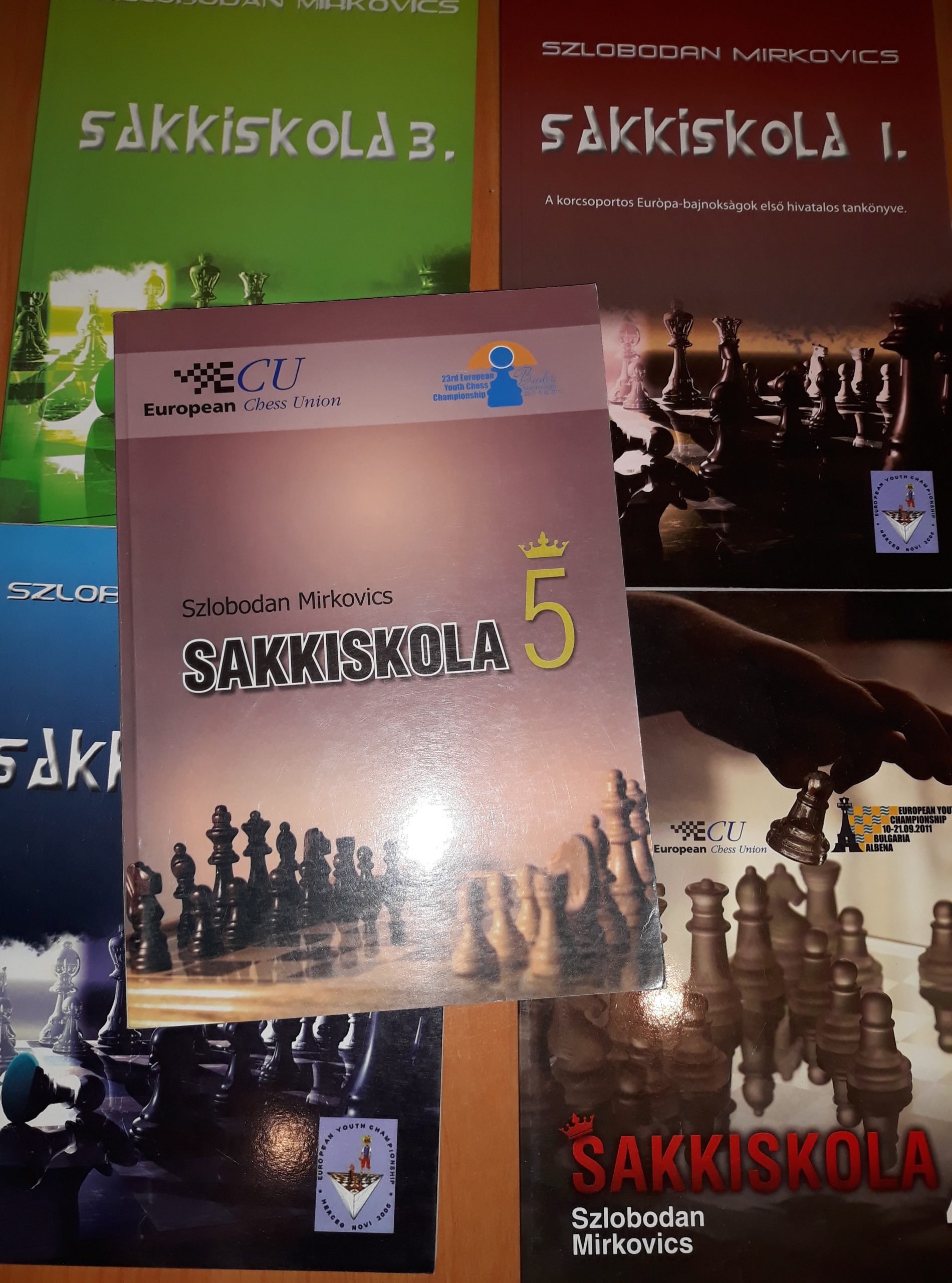 sakkiskola_2900 Online sakk mellé ottthoni gyakorlás Matt 1-ben